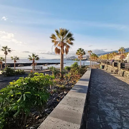 아파트 Home2book Candemar Ocean View 칸델라리아